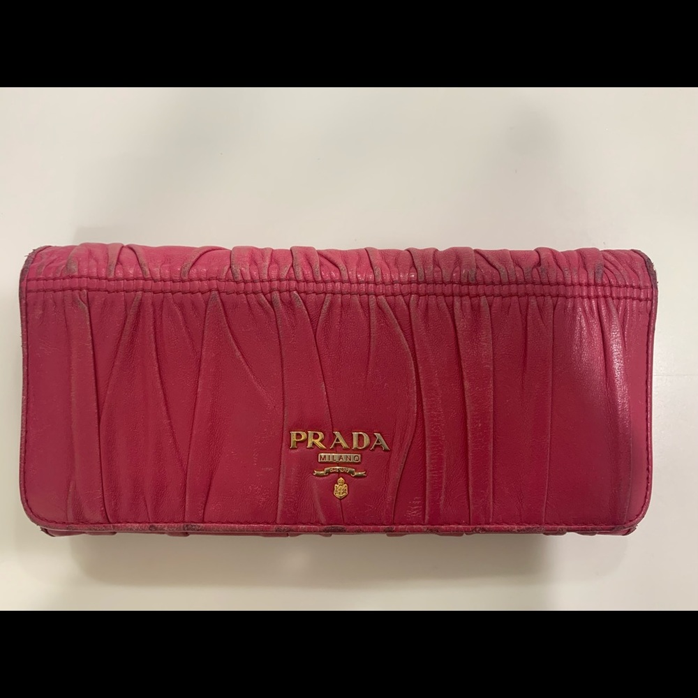 Prada pink nappa leather wallet